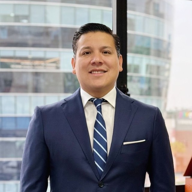 Juan Guzhñay, socio fundador de EasySAS